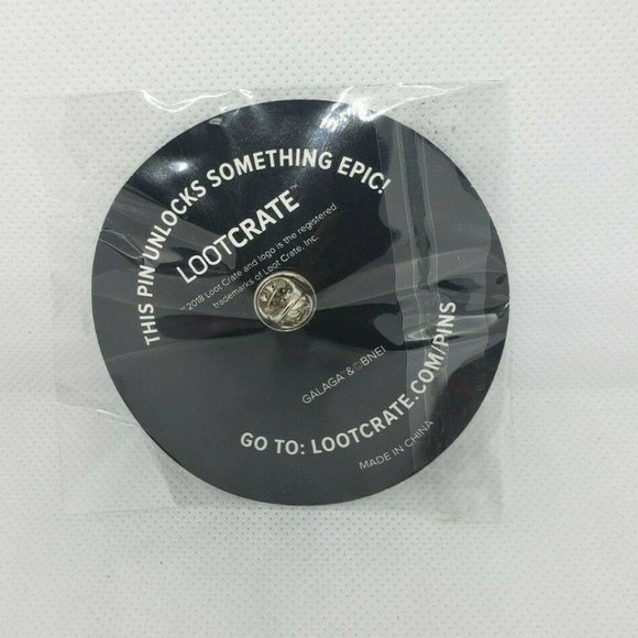 Loot Crate Galaga Video Game Enamel Pin New Rare - Picture 3 of 5